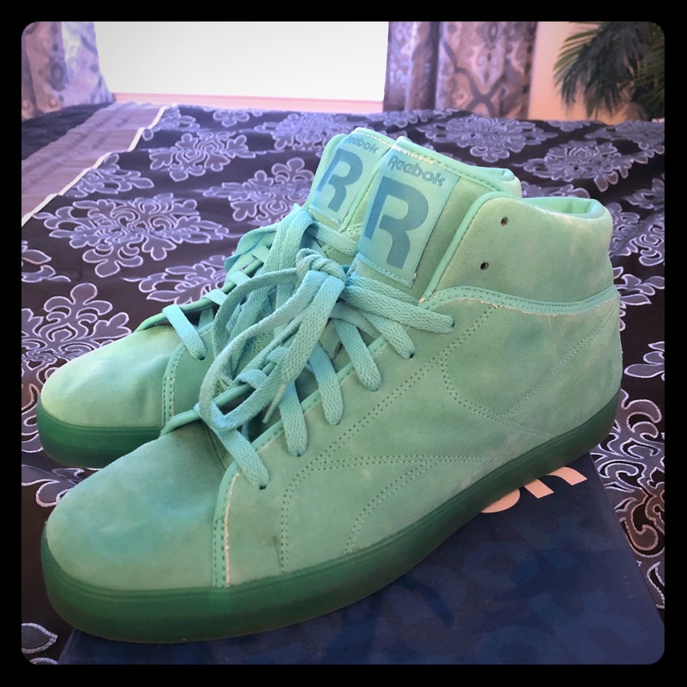 Reebok T-Raww size 13